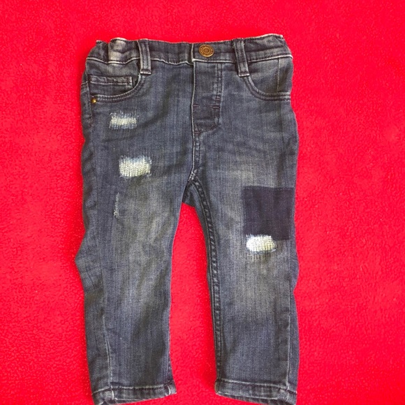 SOLD - H&M Jeans - Picture 3 of 7